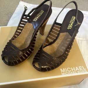 Michael Kors South Side Sling